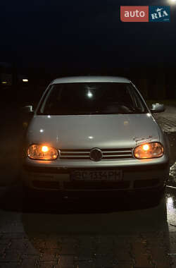 Хэтчбек Volkswagen Golf 1999 в Львове