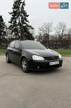 Хетчбек Volkswagen Golf 2006 в Запоріжжі
