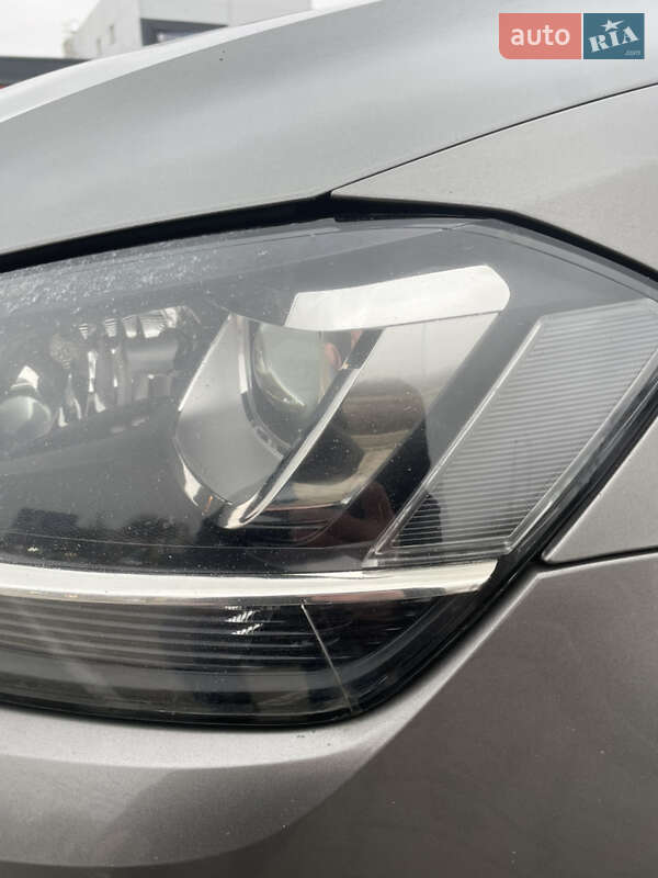 Універсал Volkswagen Golf 2016 в Вишневому