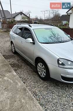 Універсал Volkswagen Golf 2007 в Івано-Франківську