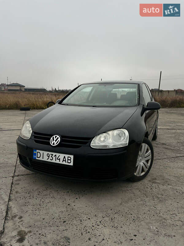 Volkswagen Golf 2004