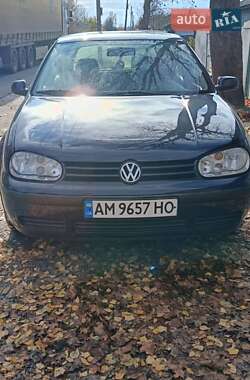 Хетчбек Volkswagen Golf 1999 в Шостці