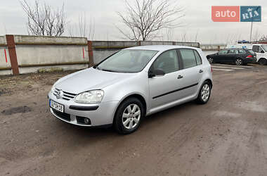 Хэтчбек Volkswagen Golf 2007 в Нововолынске