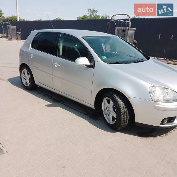 Volkswagen Golf 2008