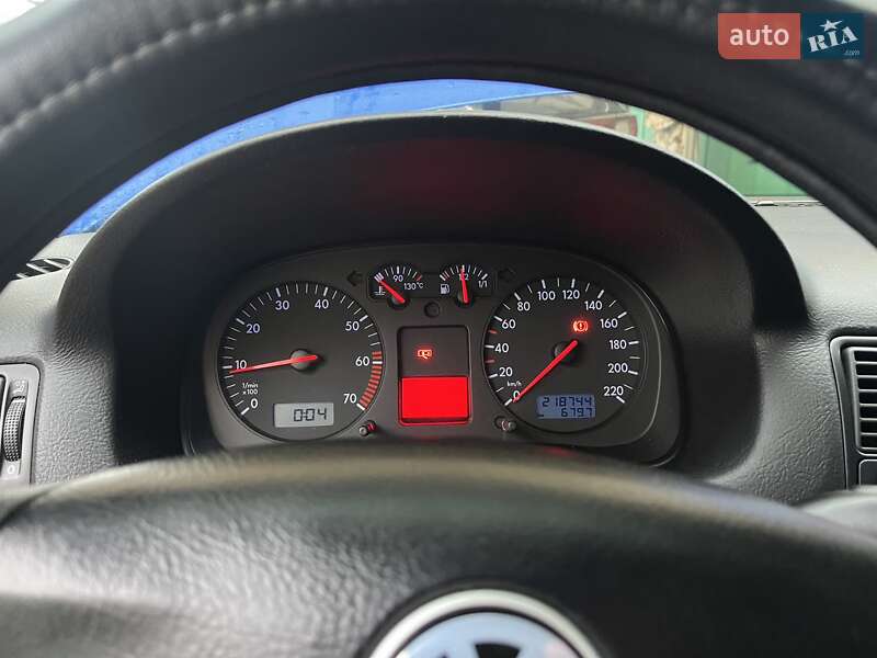 Хетчбек Volkswagen Golf 2001 в Києві фото 10 Хетчбек Volkswagen Golf 2001 в Києві