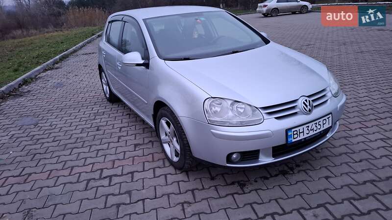 Хэтчбек Volkswagen Golf 2008 в Подольске фото 11 Хэтчбек Volkswagen Golf 2008 в Подольске