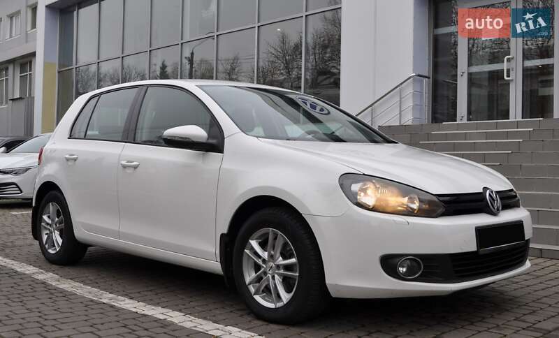 Хэтчбек Volkswagen Golf 2011 в Одессе
