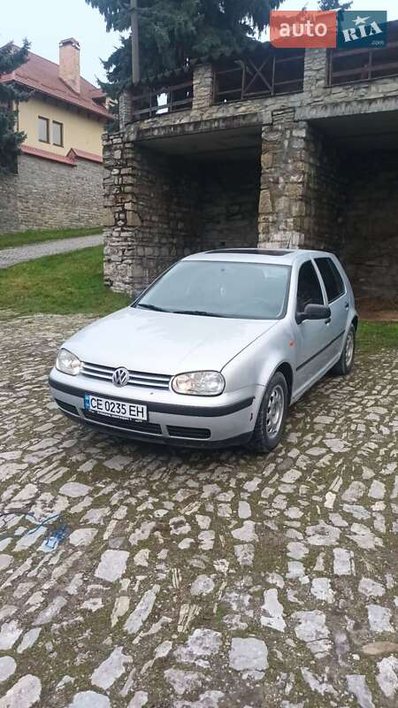 Volkswagen Golf 1998
