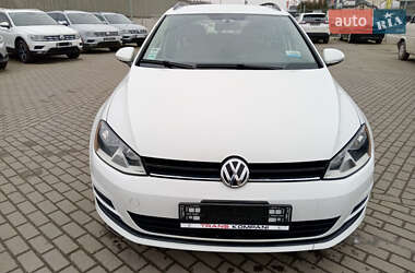 Універсал Volkswagen Golf 2017 в Тернополі