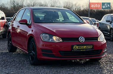 Хэтчбек Volkswagen Golf 2017 в Львове