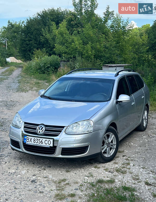 Універсал Volkswagen Golf 2008 в Шепетівці