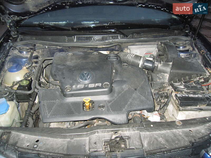 Хетчбек Volkswagen Golf 1999 в Вінниці