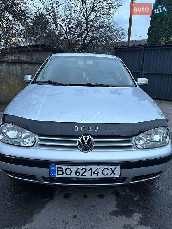 Хетчбек Volkswagen Golf 2000 в Збаражі