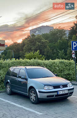 Універсал Volkswagen Golf 2003 в Львові