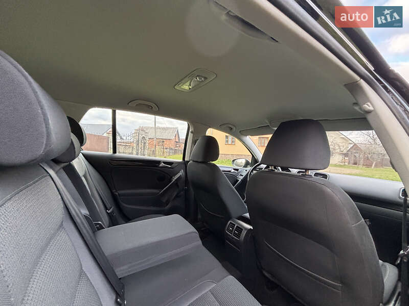 Хетчбек Volkswagen Golf 2009 в Надвірній фото 25 Хетчбек Volkswagen Golf 2009 в Надвірній