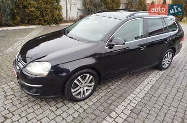 Универсал Volkswagen Golf 2009 в Стрые