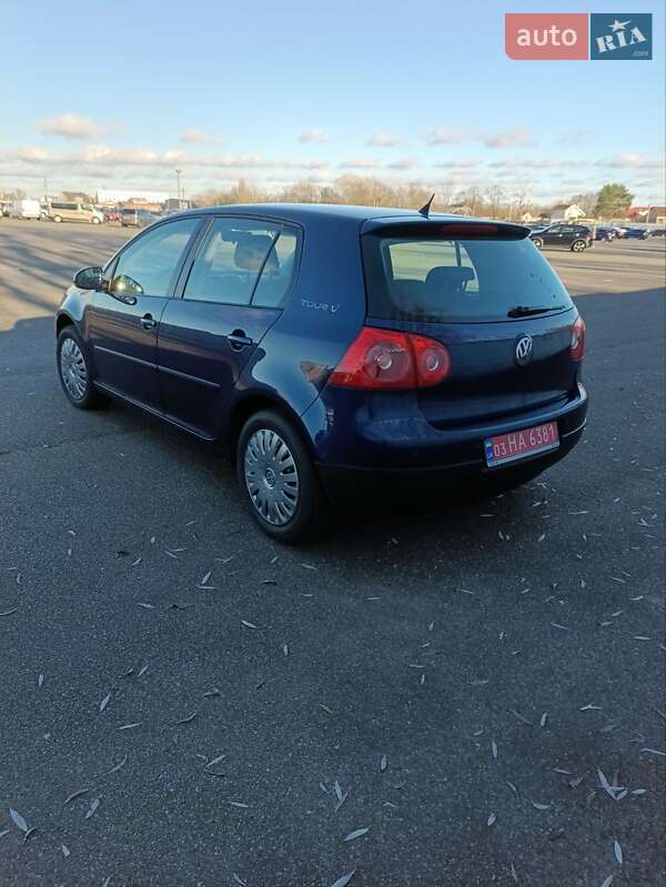 Хетчбек Volkswagen Golf 2007 в Києві