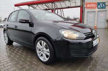 Хэтчбек Volkswagen Golf 2012 в Виннице