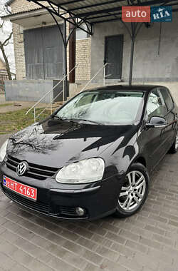 Хэтчбек Volkswagen Golf 2007 в Луцке