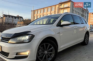 Универсал Volkswagen Golf 2015 в Тернополе