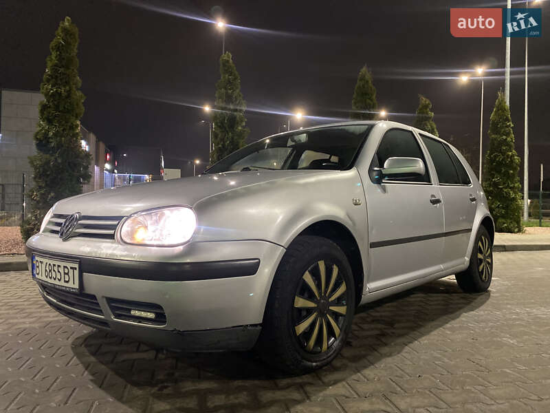 Volkswagen Golf 2001