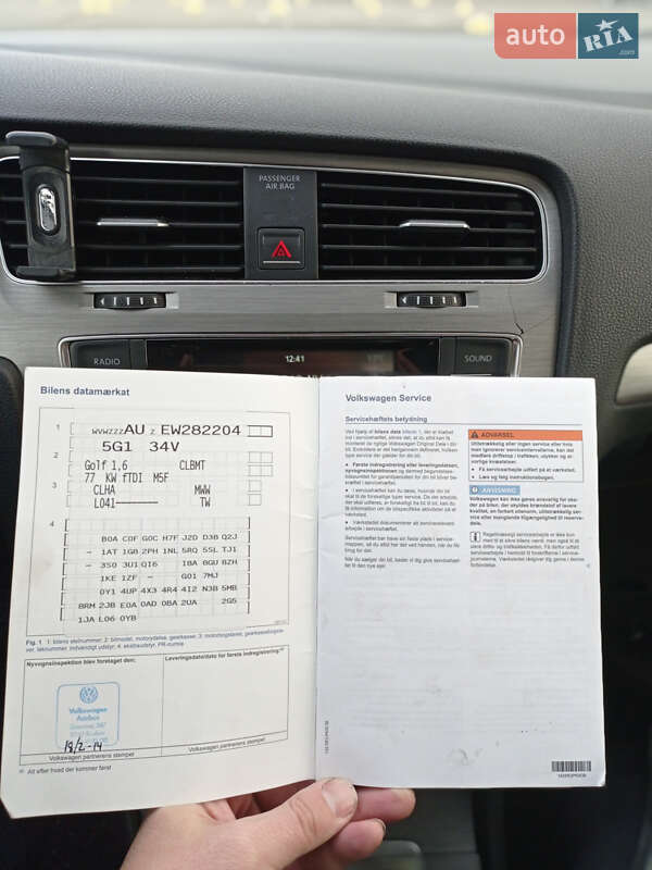 Хэтчбек Volkswagen Golf 2014 в Киеве