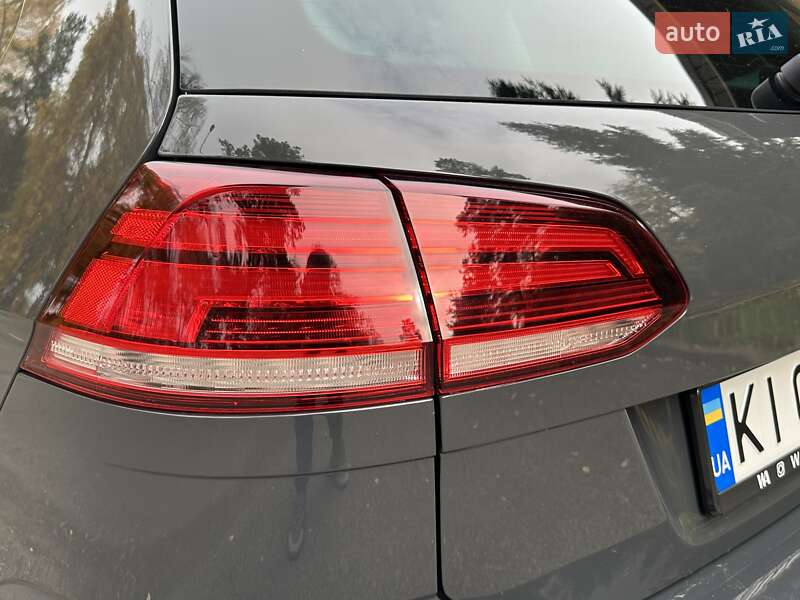 Универсал Volkswagen Golf 2018 в Броварах фото 18 Универсал Volkswagen Golf 2018 в Броварах