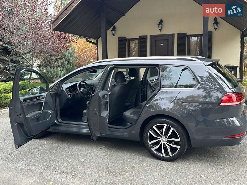 Универсал Volkswagen Golf 2018 в Броварах фото 29 Универсал Volkswagen Golf 2018 в Броварах