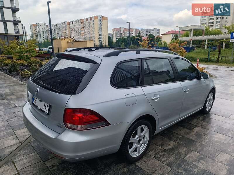 Volkswagen Golf 2011