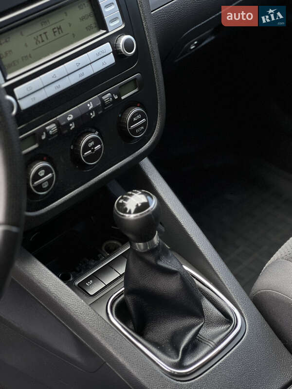 Хэтчбек Volkswagen Golf 2005 в Виннице фото 29 Хэтчбек Volkswagen Golf 2005 в Виннице