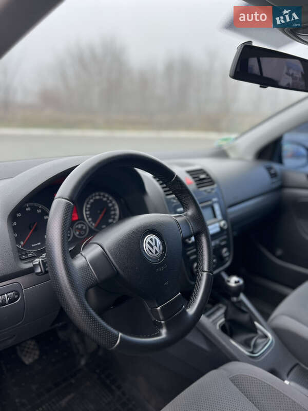 Хэтчбек Volkswagen Golf 2005 в Виннице фото 30 Хэтчбек Volkswagen Golf 2005 в Виннице