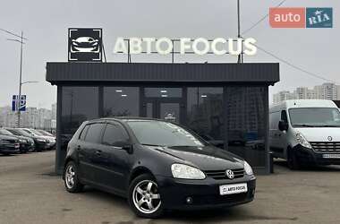 Хэтчбек Volkswagen Golf 2006 в Киеве