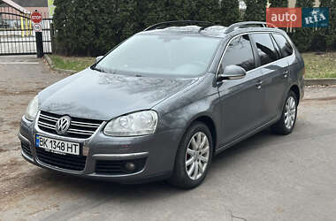 Универсал Volkswagen Golf 2009 в Виннице