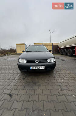 Универсал Volkswagen Golf 2004 в Боярке