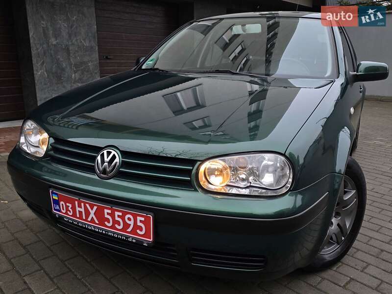 Volkswagen Golf 2003