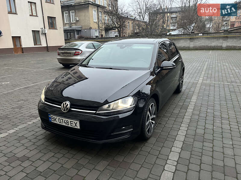 Volkswagen Golf 2016