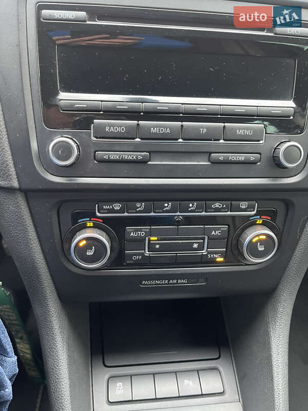 Універсал Volkswagen Golf 2012 в Вишневому фото 18 Універсал Volkswagen Golf 2012 в Вишневому