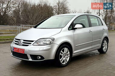 Хетчбек Volkswagen Golf 2009 в Тернополі