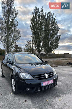 Хэтчбек Volkswagen Golf 2006 в Томаковке