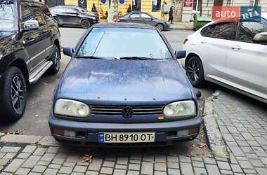 Хэтчбек Volkswagen Golf 1994 в Одессе