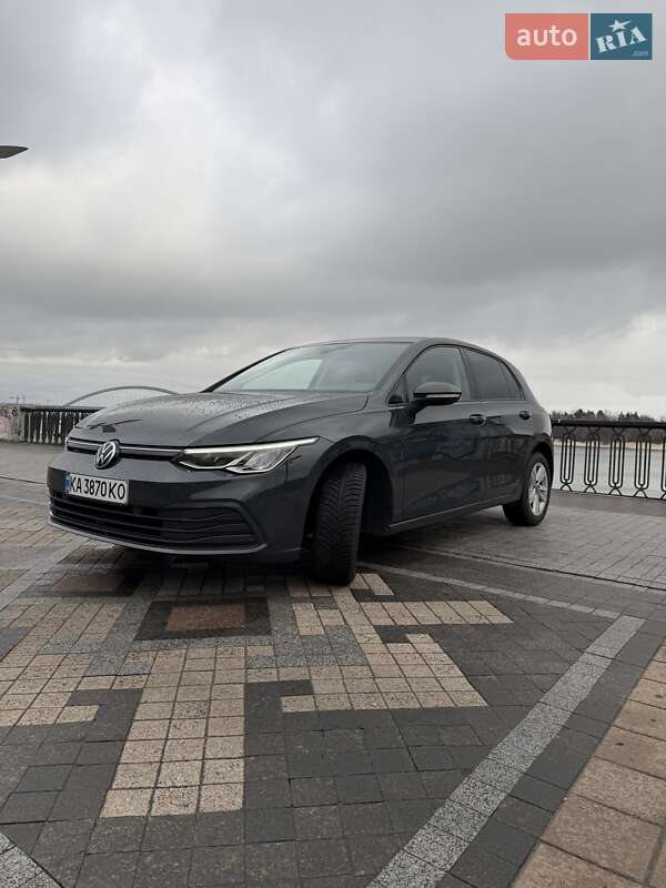 Хетчбек Volkswagen Golf 2022 в Києві