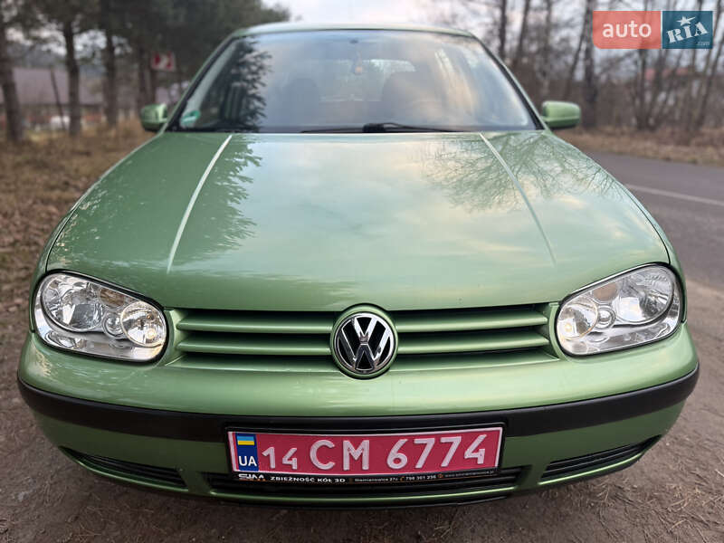 Хетчбек Volkswagen Golf 2000 в Турці