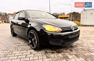 Хетчбек Volkswagen Golf 2010 в Луцьку