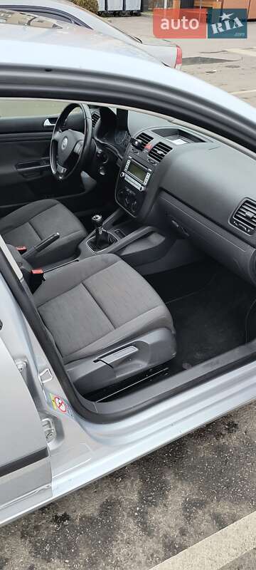 Хетчбек Volkswagen Golf 2007 в Олександрії