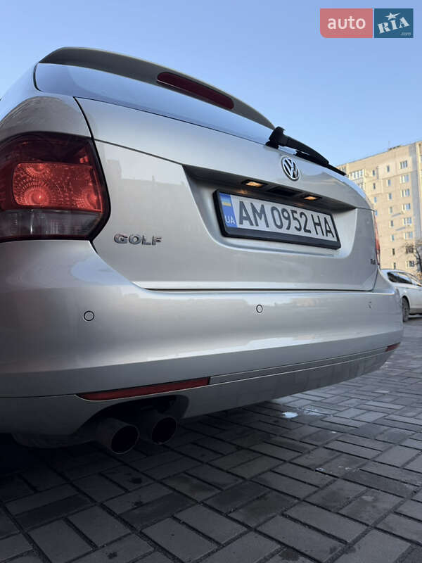 Універсал Volkswagen Golf 2010 в Бердичеві