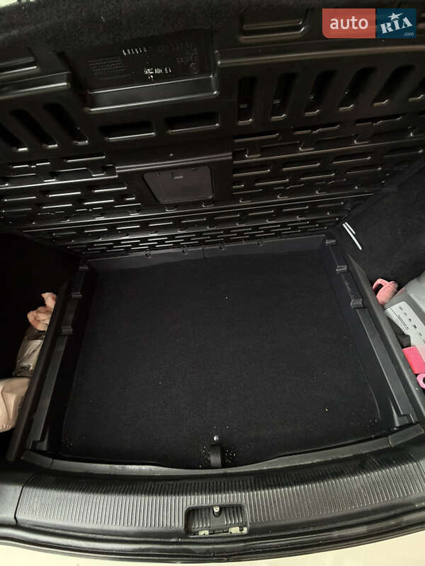 Універсал Volkswagen Golf 2010 в Бердичеві