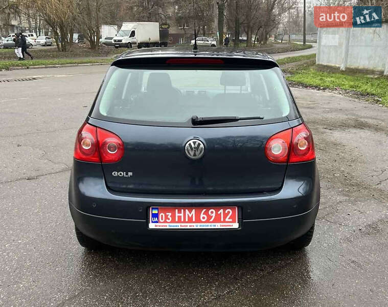 Хетчбек Volkswagen Golf 2007 в Запоріжжі
