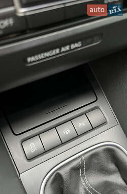 Хэтчбек Volkswagen Golf 2011 в Броварах