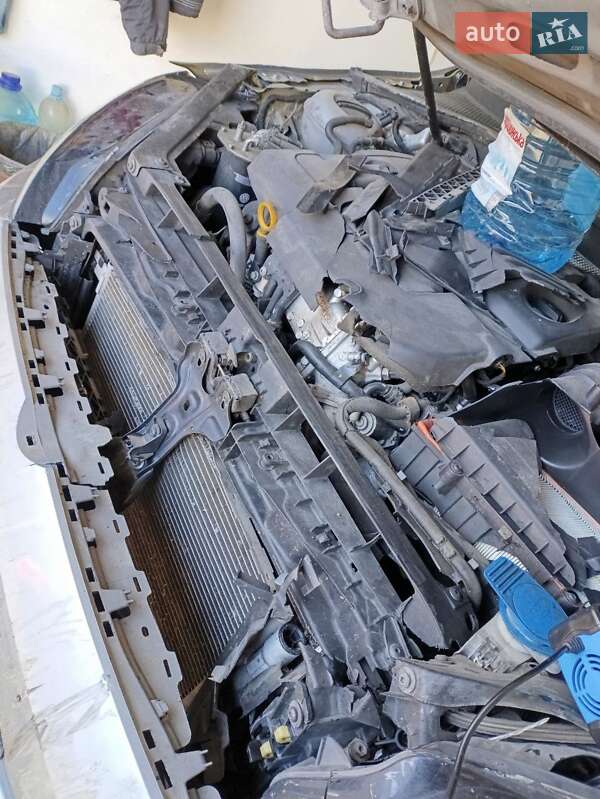 Універсал Volkswagen Golf 2015 в Києві