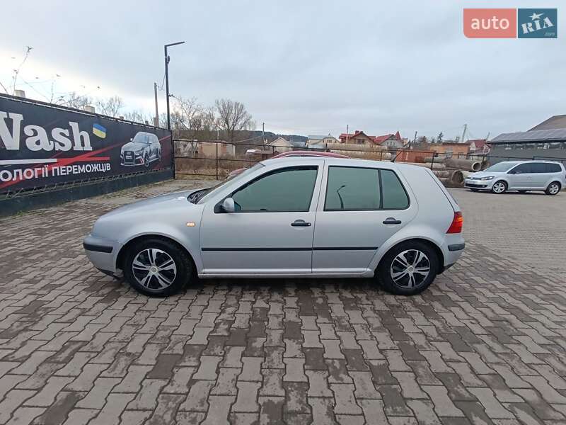 Хетчбек Volkswagen Golf 1998 в Теребовлі